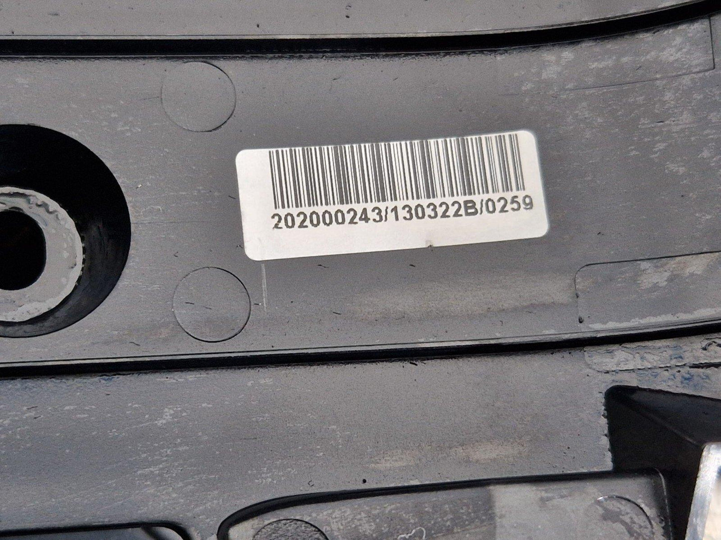 11-18 BMW 6 SERIES F06 GENUINE FRONT DASHBOARD TRIM 202000243