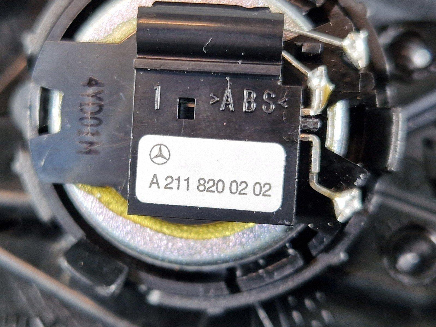 11-19 MERCEDES BENZ ML W166 RIGHT DOOR TRIANGLE SPEAKER A1667200244