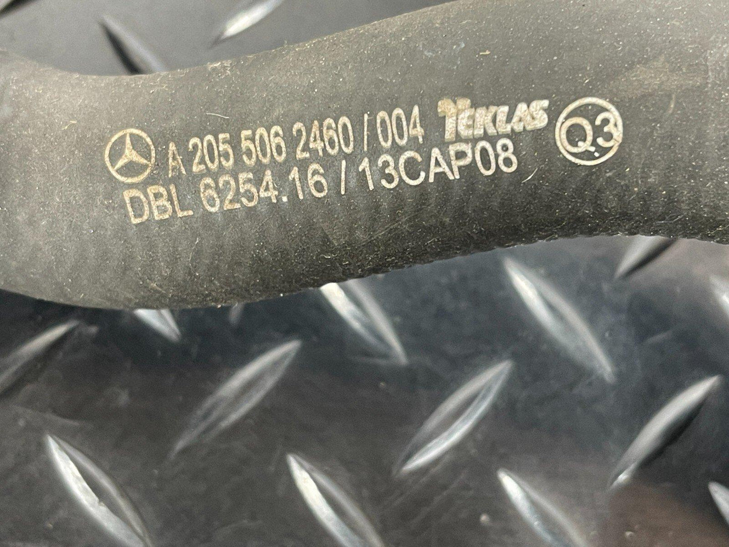 14-21 MERCEDES BENZ C350e W205 A/C PIPE HOSE A2055062460