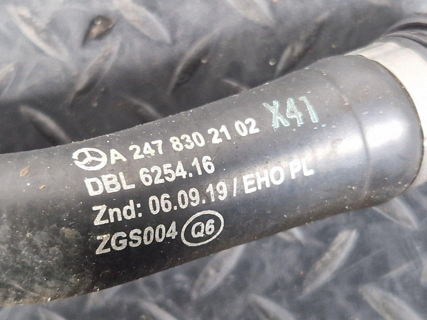 19-ON MERCEDES BENZ CLA C118 COOLANT HOSE PIPE A2478302102