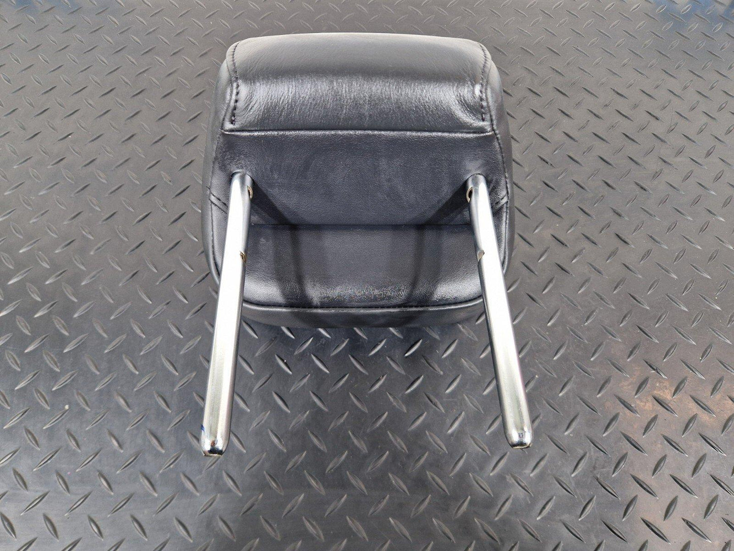 10-18 AUDI A7 4G S-LINE REAR HEADREST LEATHER FITS LEFT RIGHT SIDE REAR