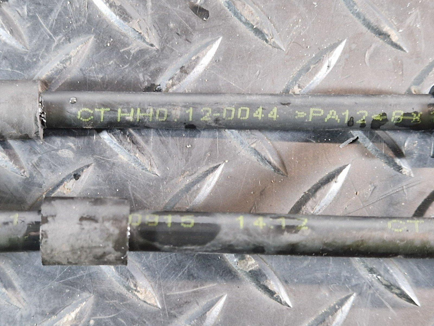 12-18 AUDI A6 C7 COOLANT HOSE PIPE LINE 04L122152