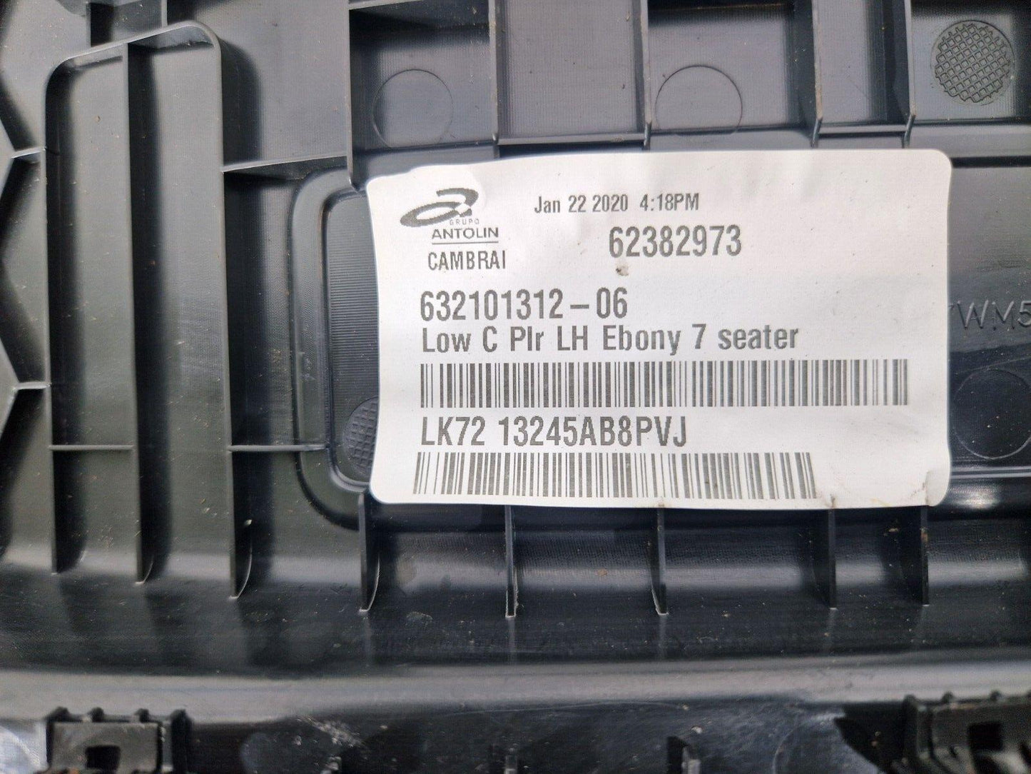 2019-ON LAND ROVER DISCOVERY L550 LCI N/S SILL SCUFF PLATE LK7213245AB8PVJ