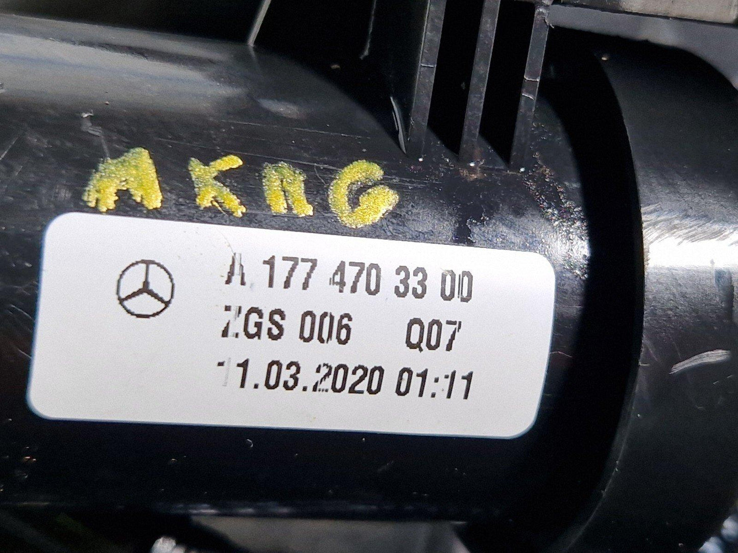 18-ON MERCEDES BENZ A CLASS W177 OEM ADBLUE FILLER NECK PIPE HOSE A1774703300