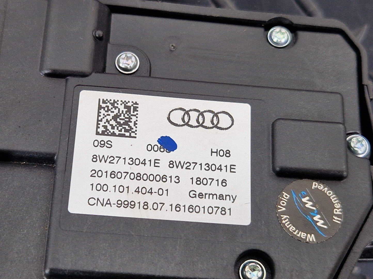 16-19 AUDI A4 AVANT B9 S-LINE GENUINE GEAR SHIFT MECHANISM 8W2713041E