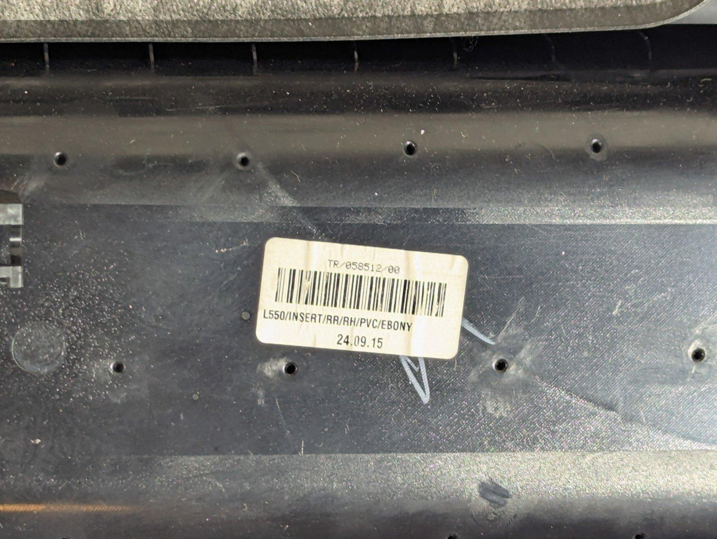 14-19 LAND ROVER L550 DISCOVERY SPORT REAR RIGHT O/S DOOR CARD TRIM BLACK