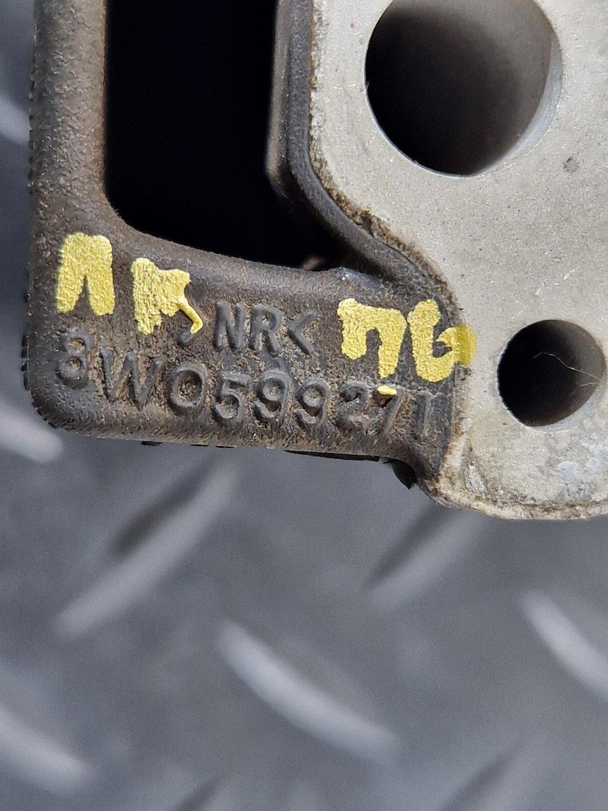 16-19 AUDI A4 B9 S-LINE OEM REAR SUSPENSION SUBFRAME RUBBER ABSORBER 8W0599271