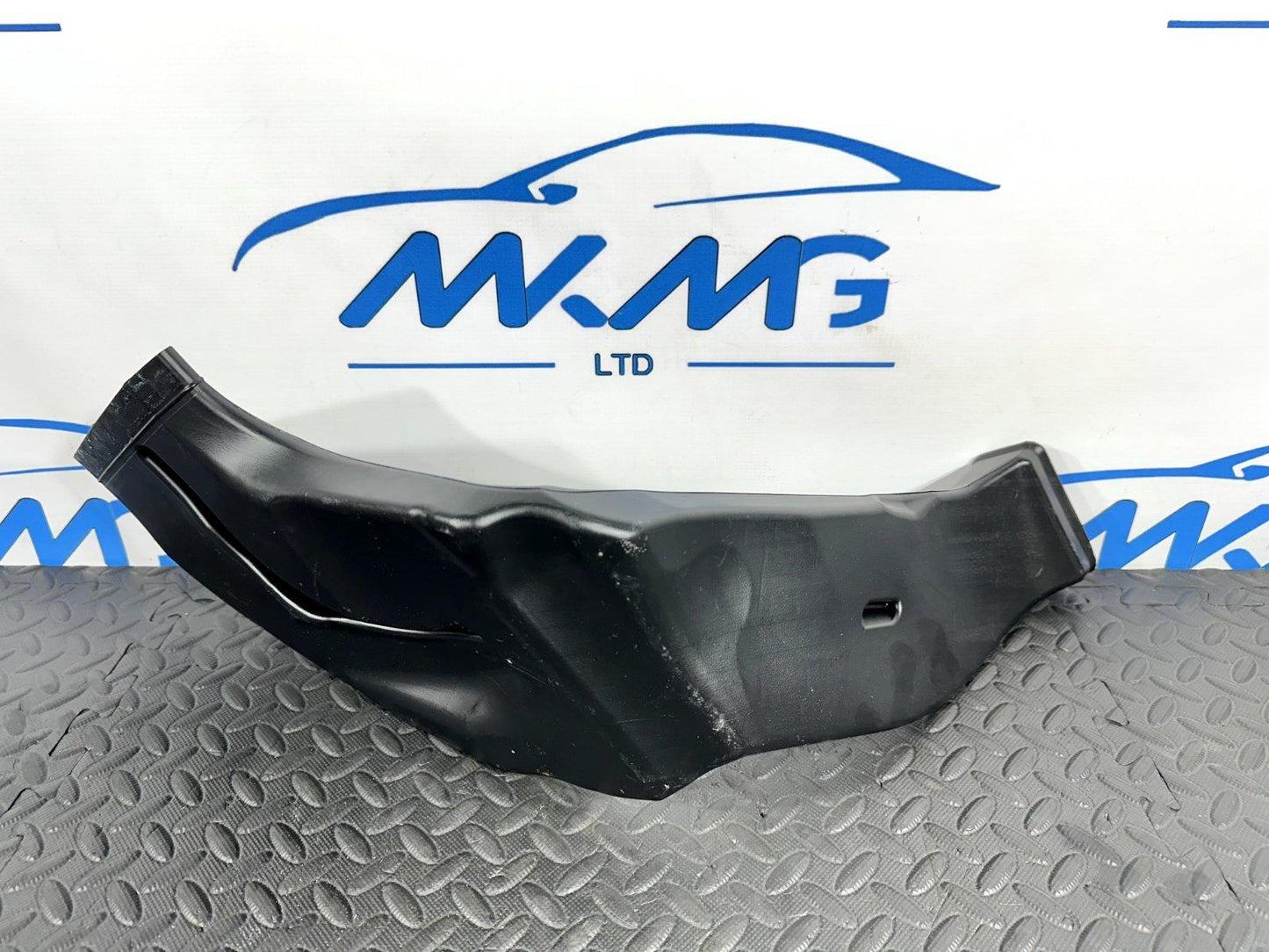 14-21 MERCEDES BENZ C300 W205 GENUINE REAR NSR HEATER AIR VENT DUCT A2058310946