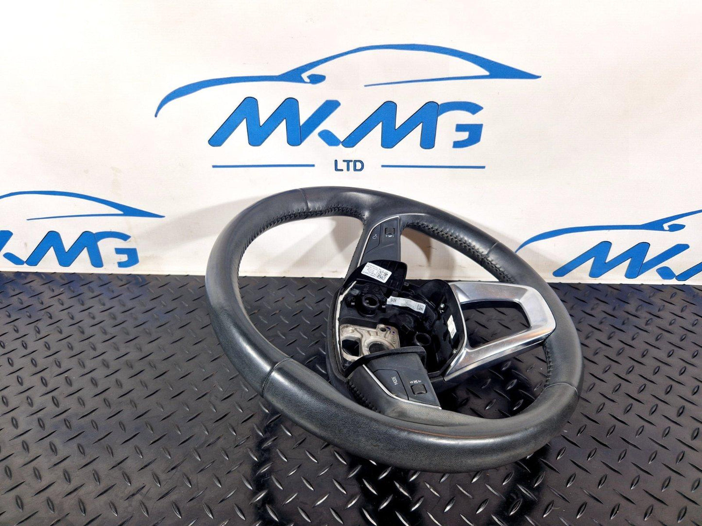 16-19 AUDI A4 B9 GENUINE MULTIFUNCTION STEERING WHEEL 4M0419689