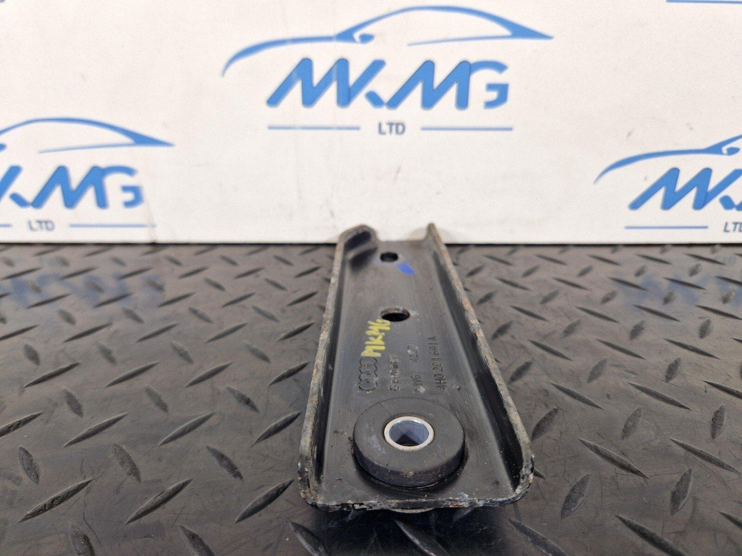 10-17 AUDI A8 4H FUEL TANK RETAINING PLATE BRACKET 4H0201691A