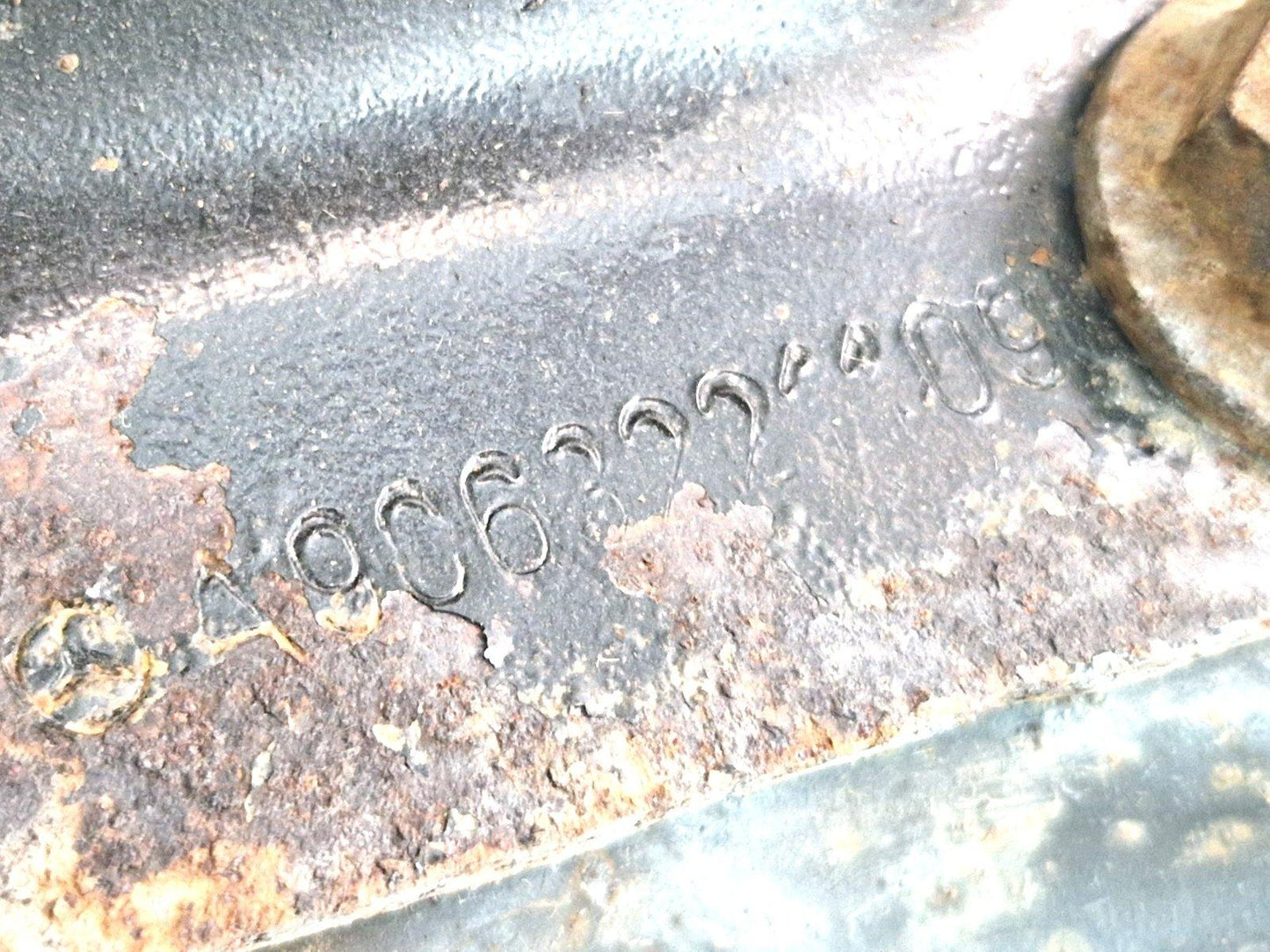 2013 MERCEDES W906 SPRINTER CONTROL ARM FRONT RIGHT 2.1L DIESEL A9063221109