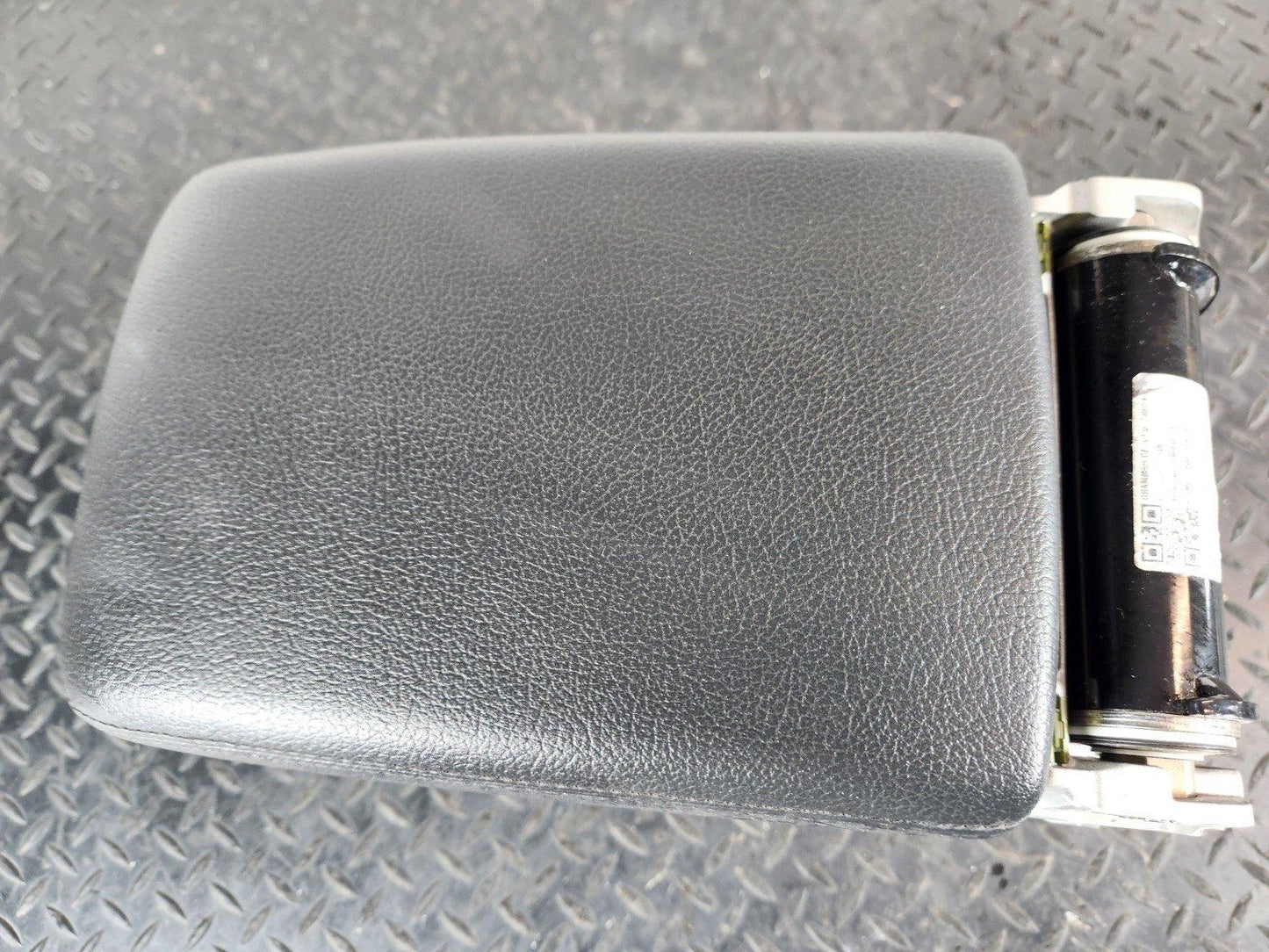 AUDI A5 F5 GENUINE CENTRE CONSOLE ARM REST 8W0864283A
