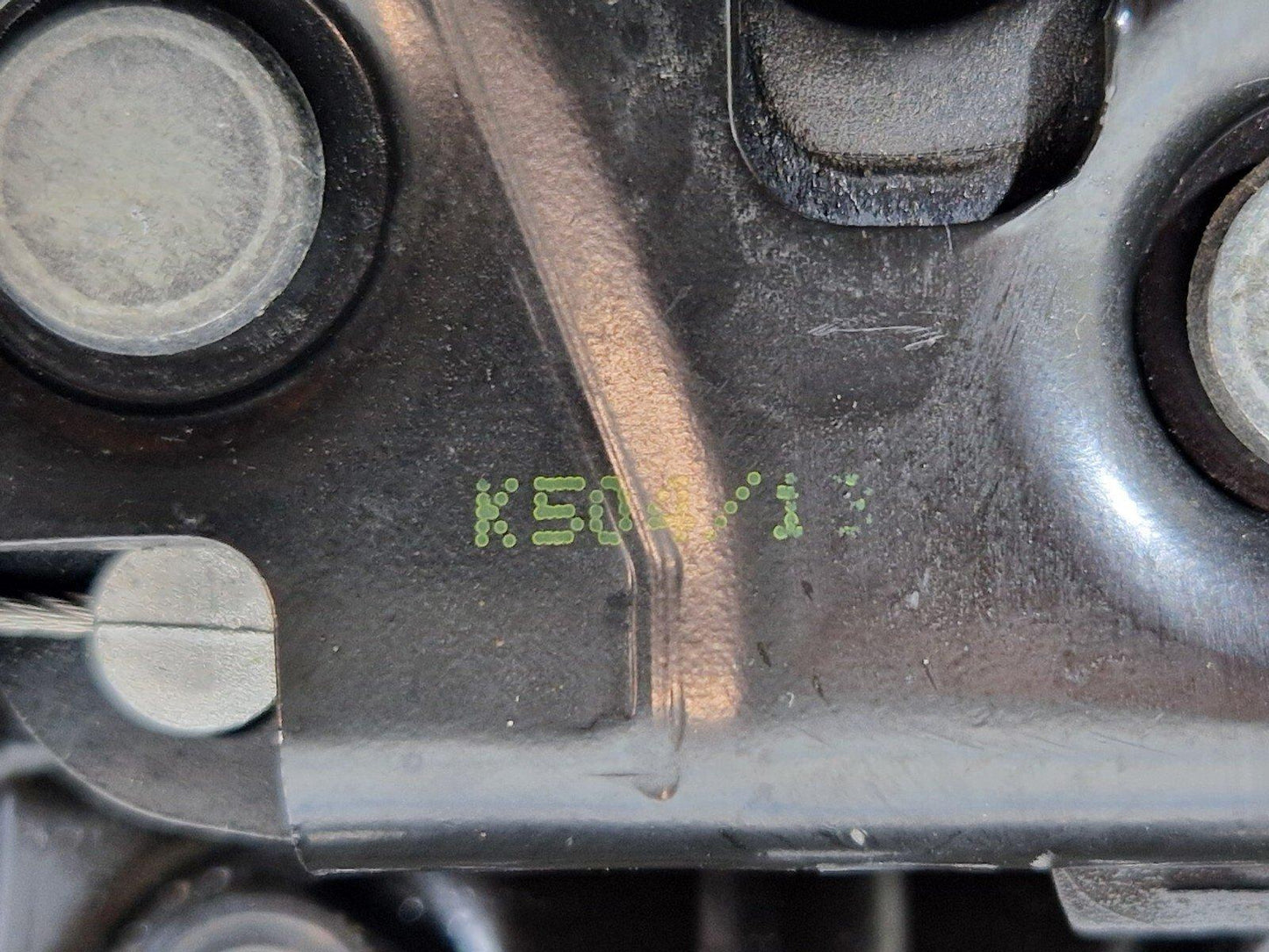 12-17 AUDI S5 CONVERTIBLE REAR LEFT SIDE SEAT RELEASE LOCK & CABLE 8F0885297