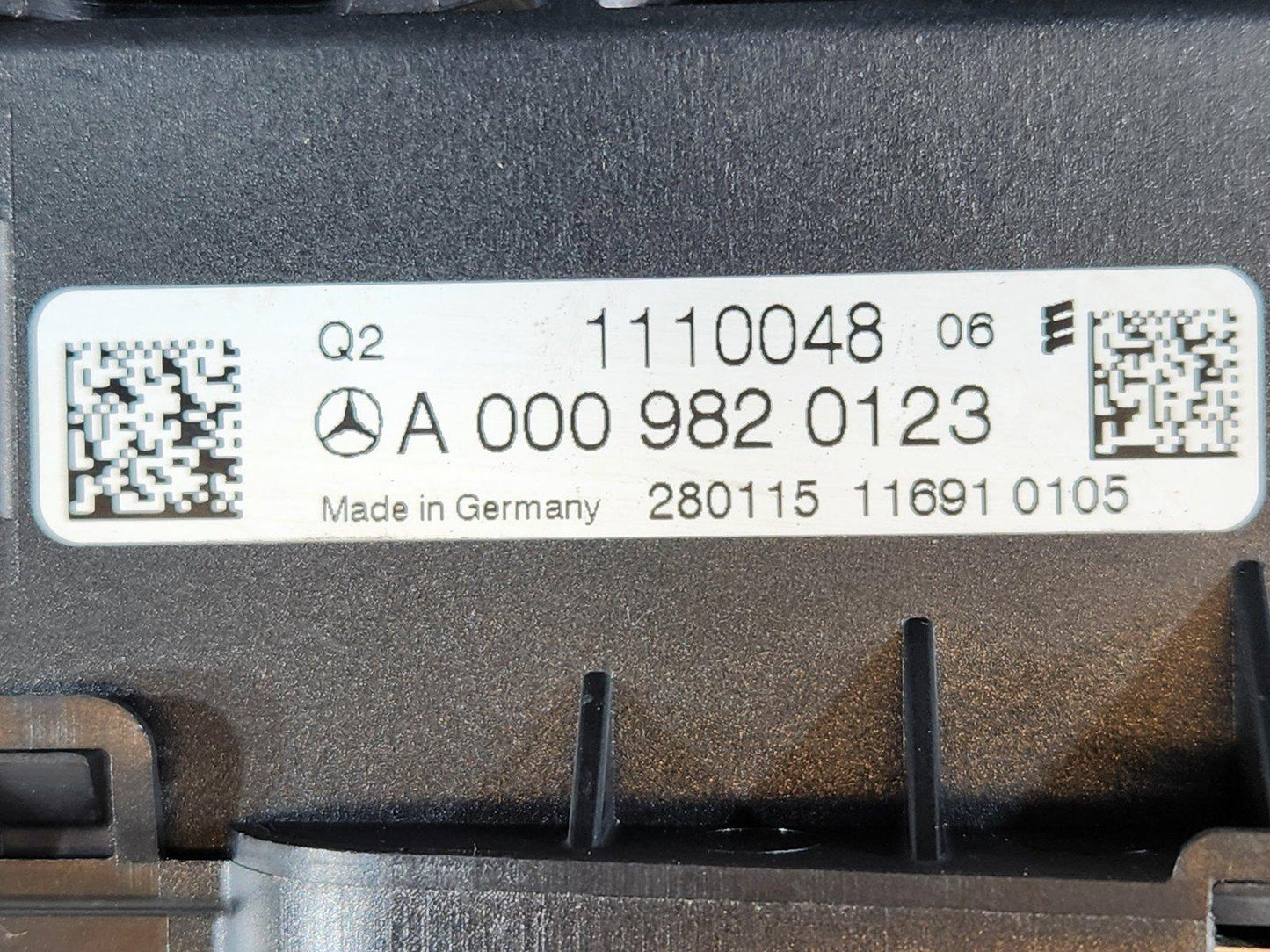 11-19 MERCEDES BENZ ML W166 GENUINE START STOP RELAY MODULE A0009820123