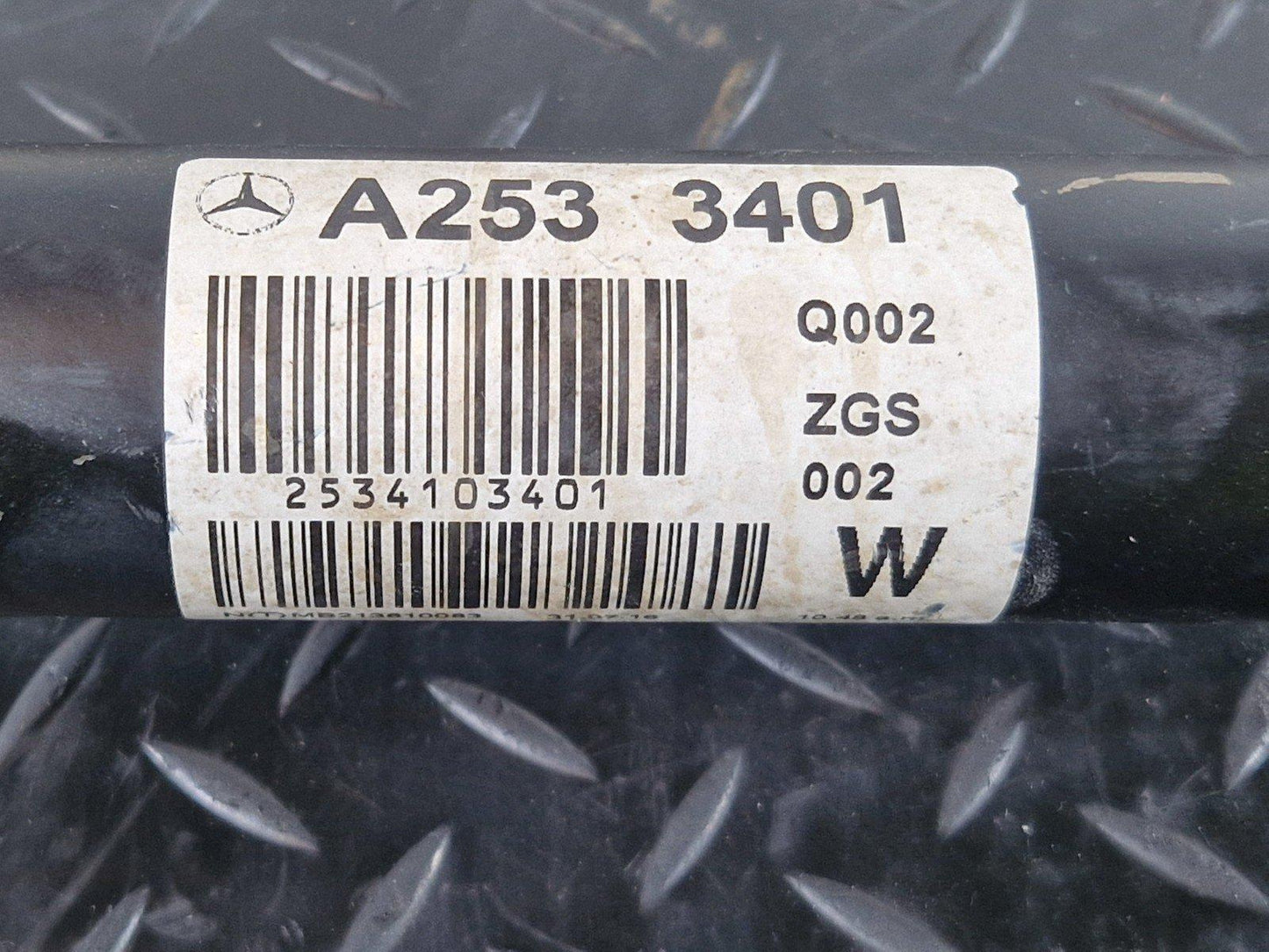 16-22 MERCEDES BENZ X253 GEENUINE 9 SPEED FRONT PROPSHAFT A2533401