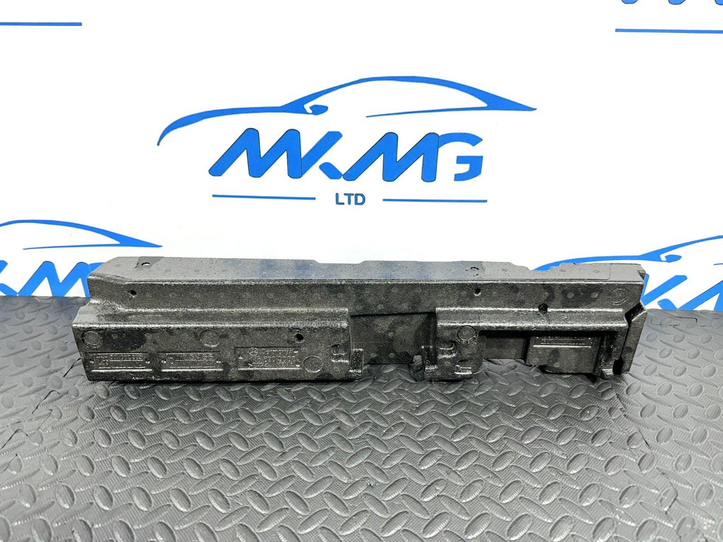 12-18 MERCEDES A-CLASS W176 REAR PASSENGER SIDE BOOT FOAM PANEL A1768900000