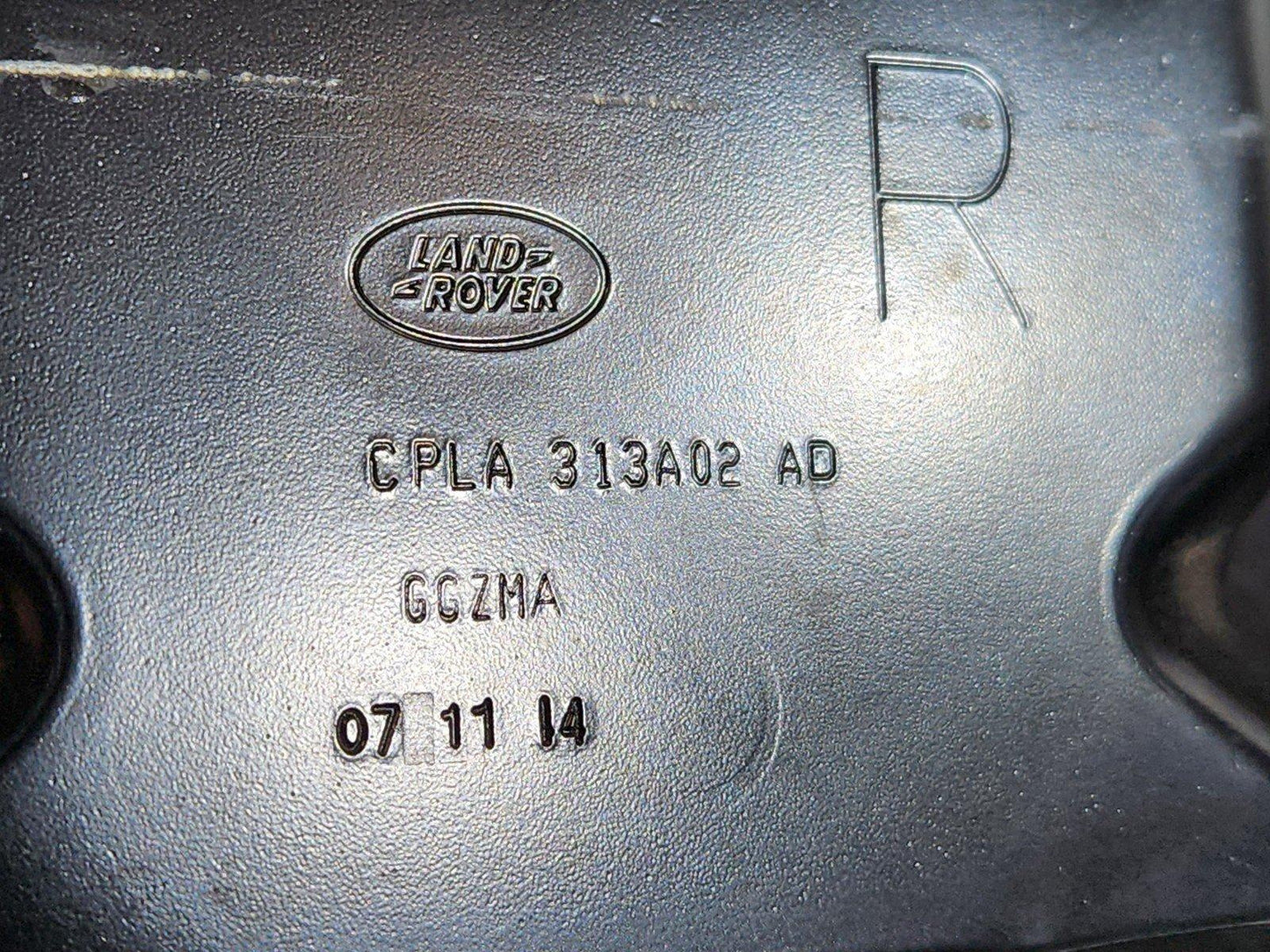13-23 RANGE ROVER SPORT L494 O/S DRIVER SIDE RIGHT LUGGAGE BRACKET CPLA313A02AD