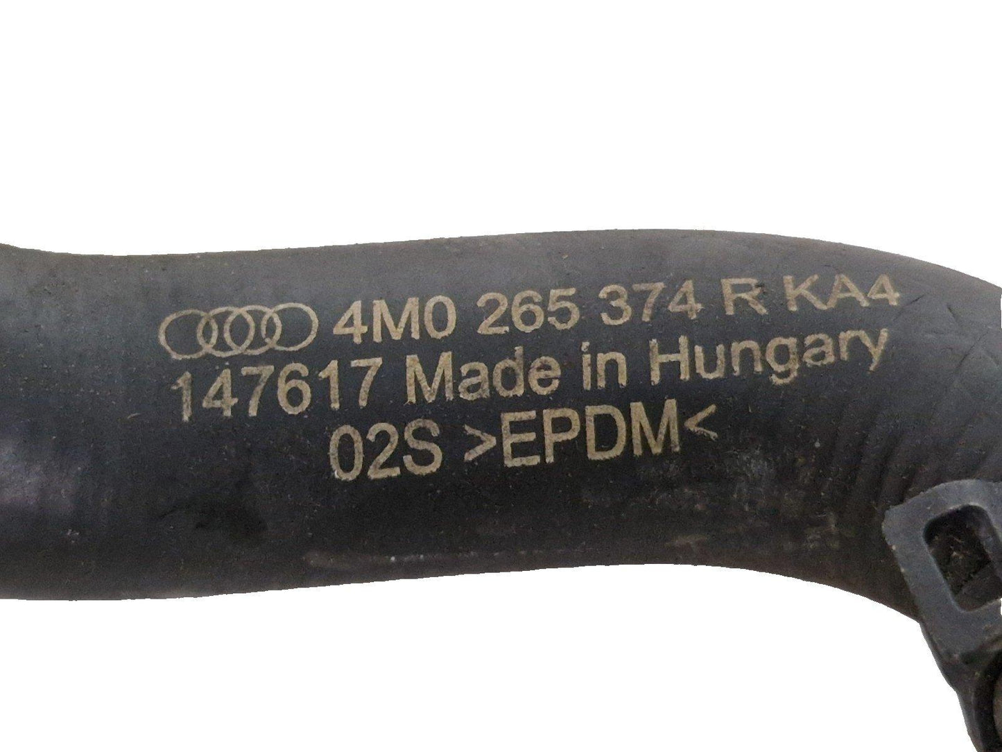 16-20 AUDI Q7 4M GENUINE OEM ORIGINAL ENGINE WATER COOLANT HOSE 4M0265374