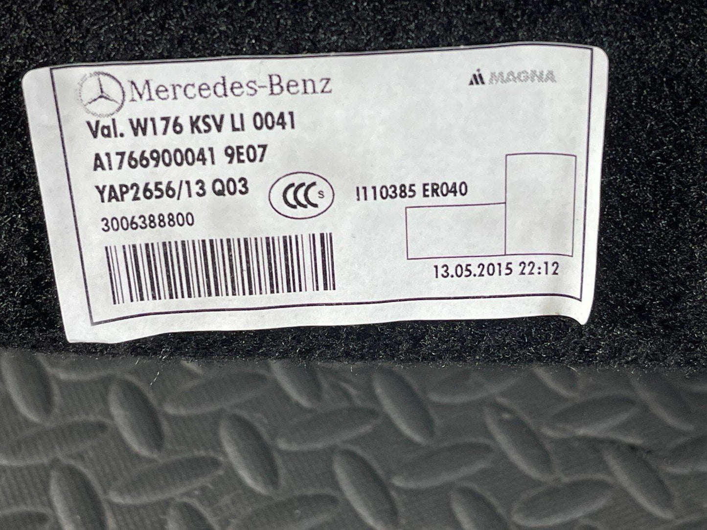 12-18 MERCEDES A-CLASS W176 GENUINE REAR LEFT N/S BOOT PANEL TRIM A1766900041