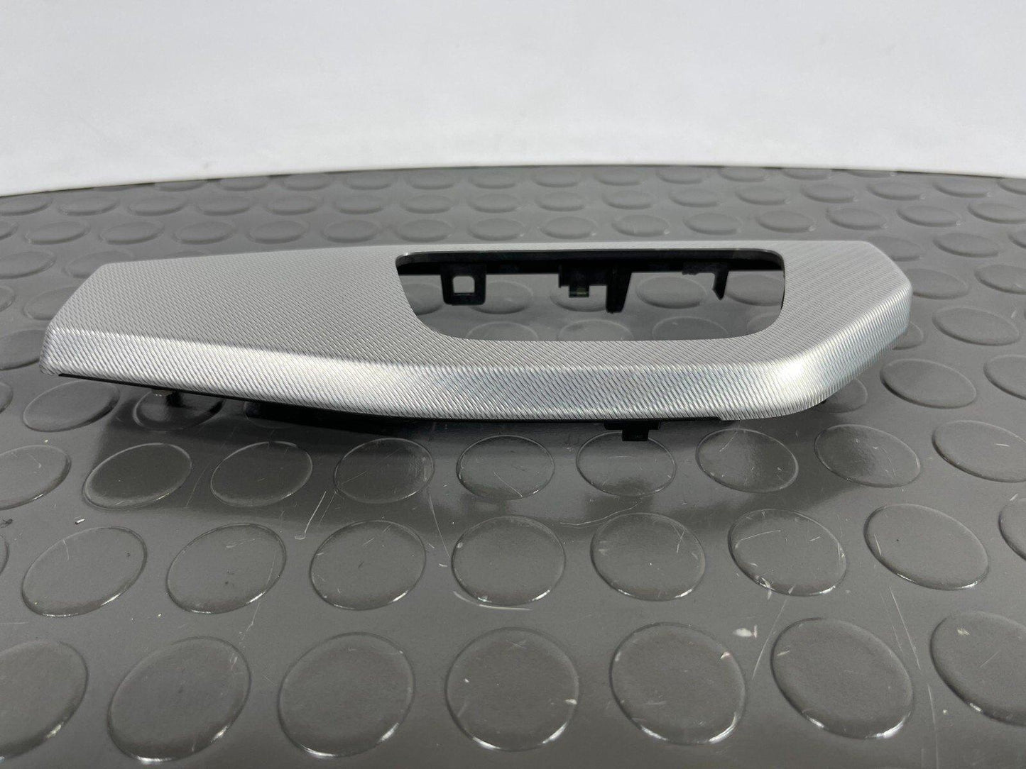 16-19 AUDI A4 B9 GENUINE HEADLIGHT SWITCH SURROUND TRIM COVER 8W2853190