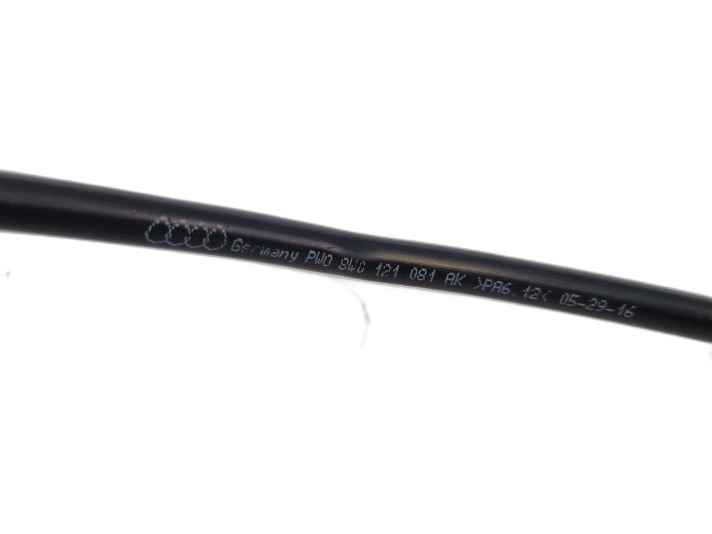 16-19 AUDI A4 B9 GENUINE OEM BREATHER VACUUM PIPE 8W0121081AK