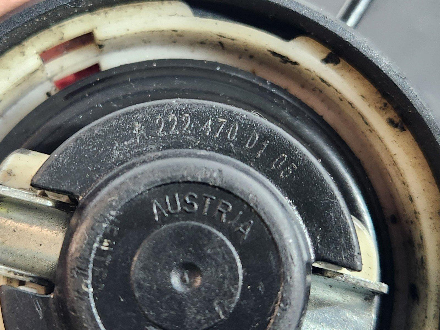 Mercedes-Benz Unknown Part Type A2224700106