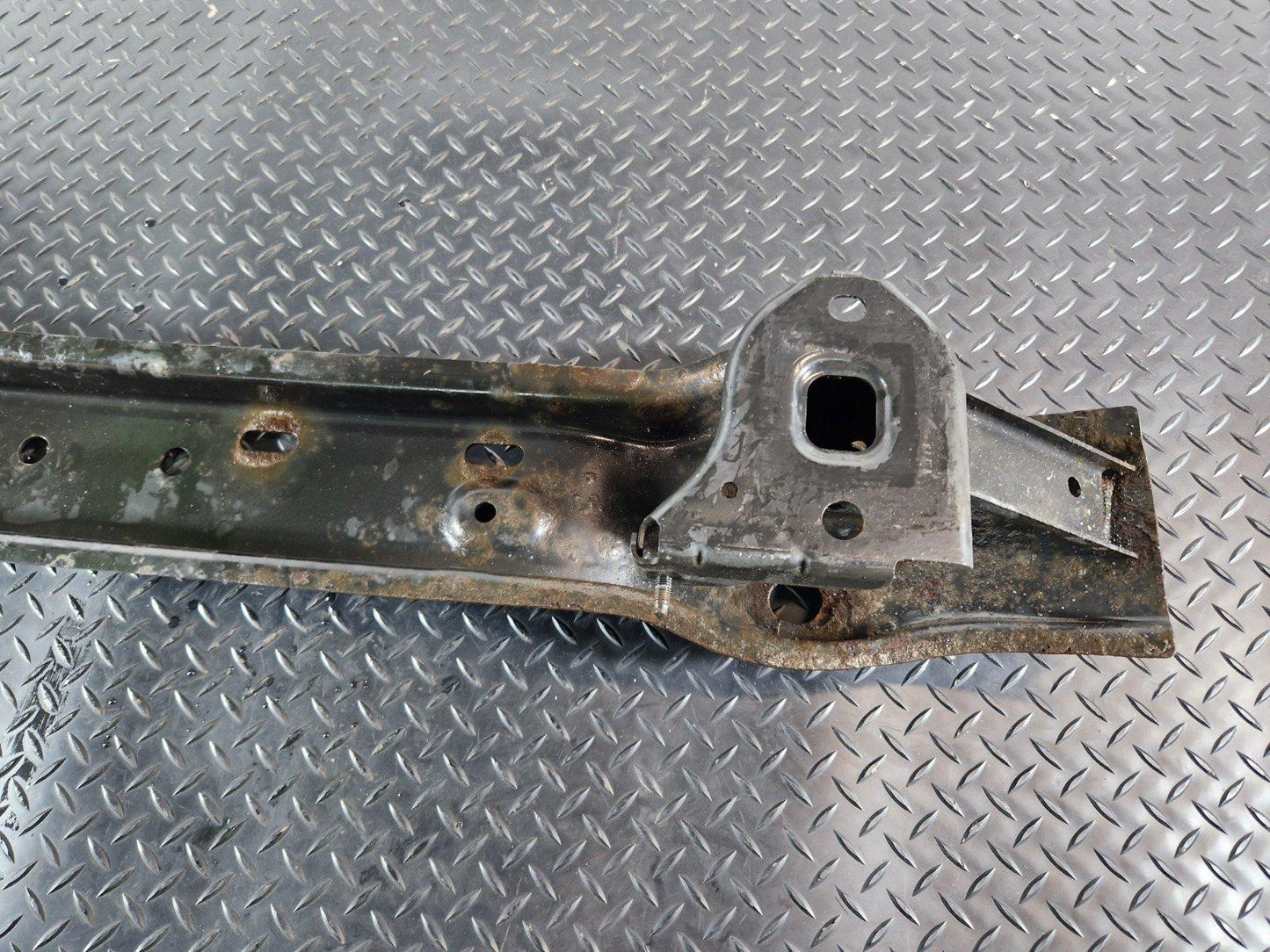 BMW 6 SERIES F13 M SPORT REAR BUMPER REINFORCEMENT CRASH BAR 7223159