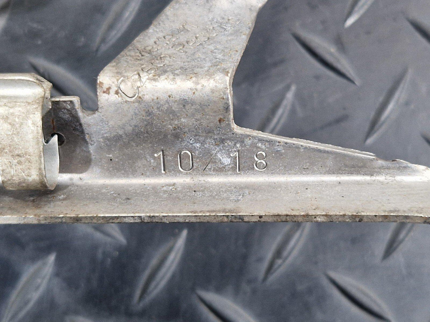 12-18 BMW 3 SERIES F30 F31 LCI BRACKET CABLE LAMBDA PROBE 8517905