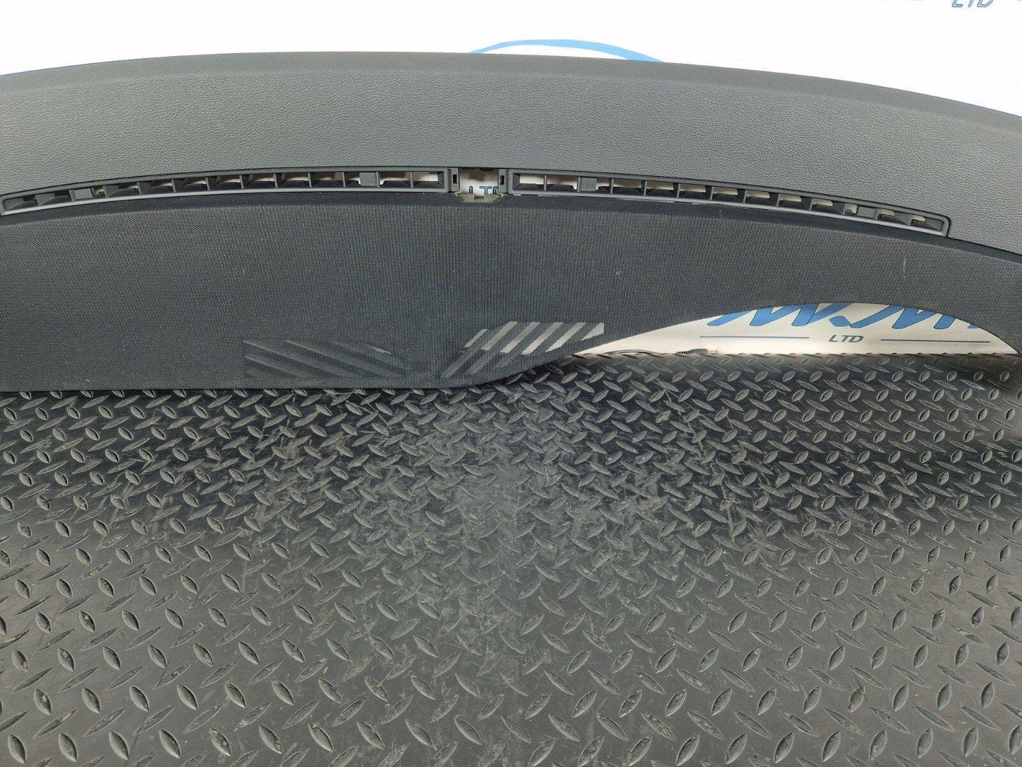 10-15 AUDI Q7 4L GENUINE OEM DASHBOARD TOP COVER PANEL TRIM 4L2819923