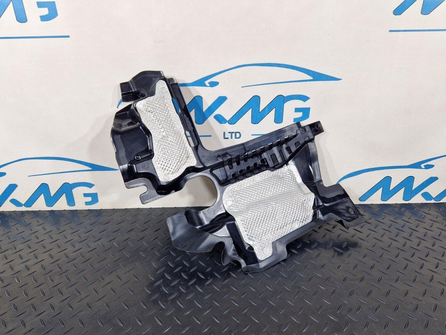 19-ON MERCEDES BENZ A CLASS W177 ENGINE BAY LEFT UPPER PARTITION A1776206300