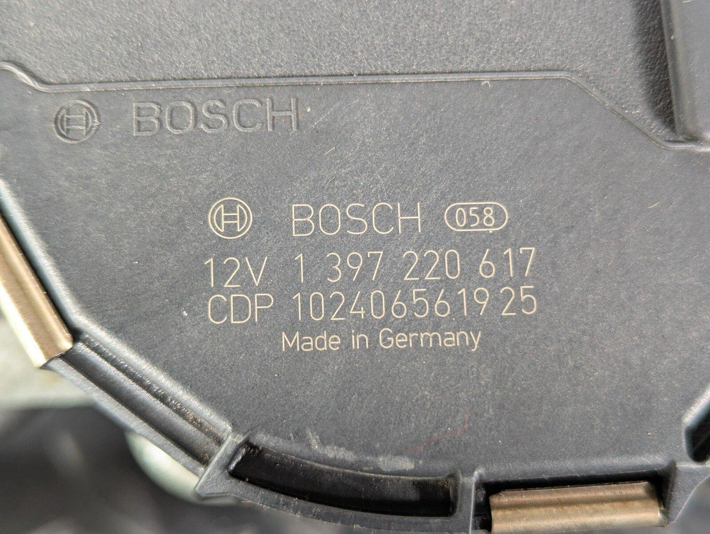 10-17 AUDI A8 4H WIPER MOTOR FRONT WINDSCREEN WIPER MOTOR 4H2955119C 4H2955023C