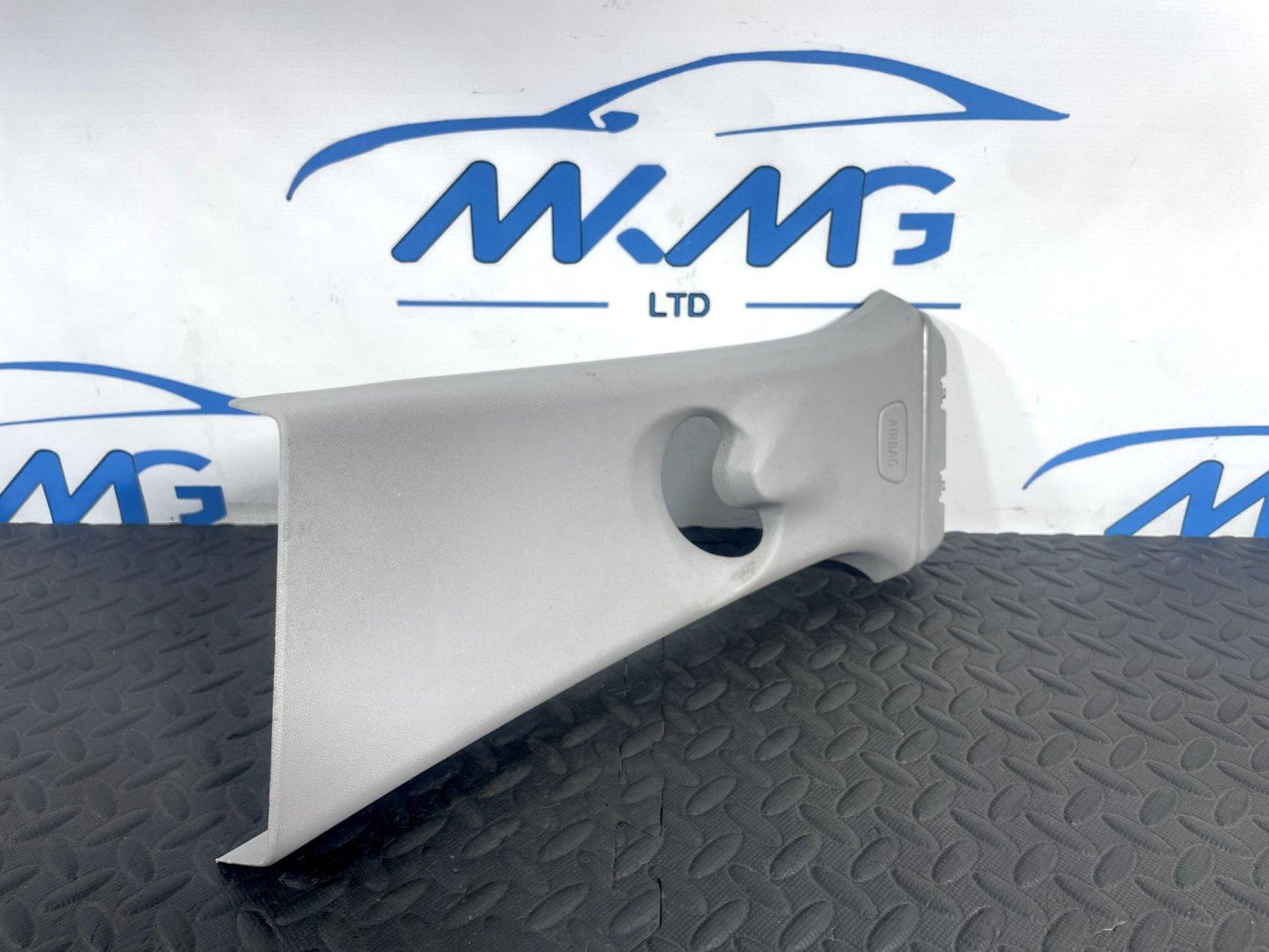 16-22 BMW X1 F48 GENUINE LEFT PASSENGER SIDE B-PILLAR TRIM 7332815