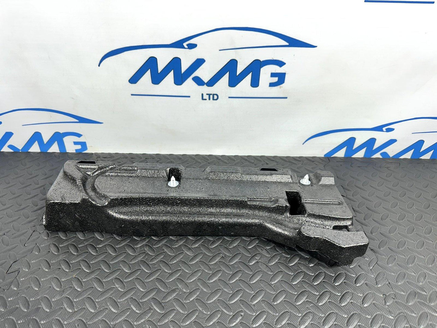 12-18 MERCEDES A-CLASS W176 REAR RIGHT DRIVER SIDE BOOT FOAM PANEL A1768900200