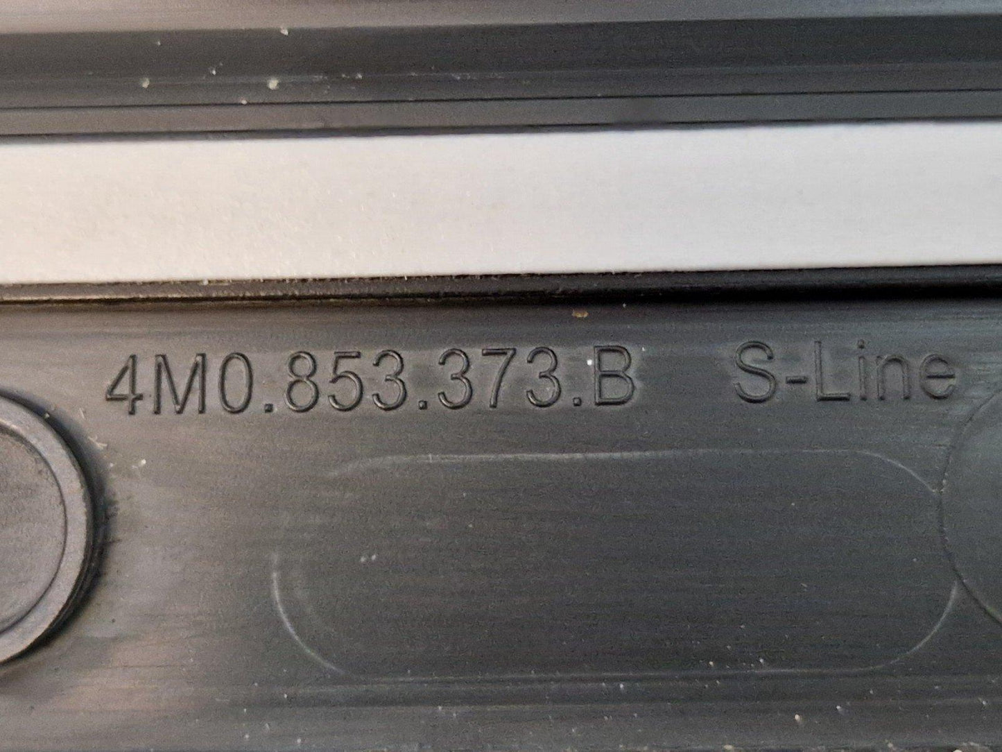 16-20 AUDI Q7 4M GENUINE OEM FRONT LEFT DOOR SILL SCUFF PLATE TRIM 4M0853373