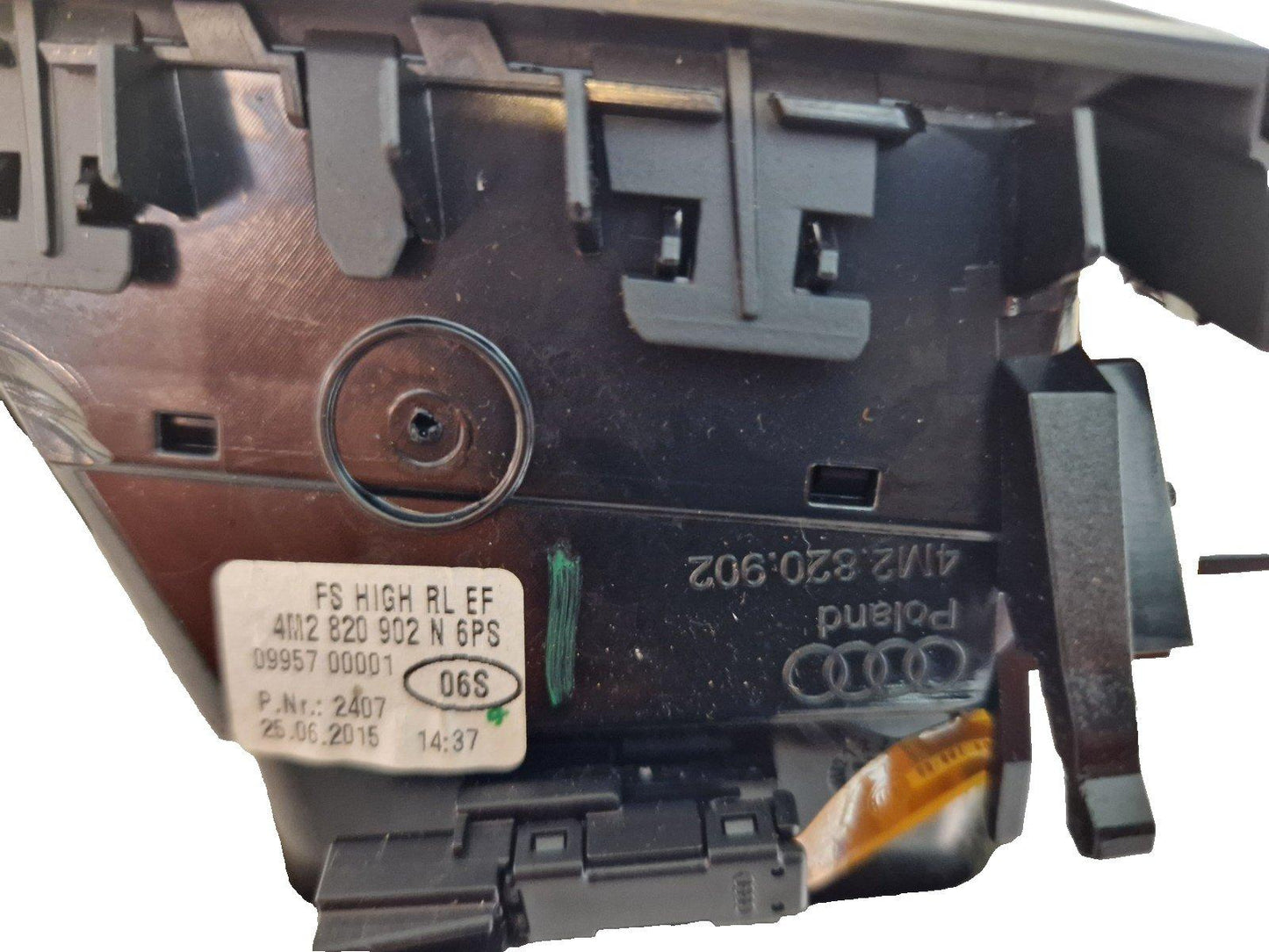 16-20 AUDI Q7 4M GENUINE FRONT RIGHT O/S DASHBOARD AIR VENT 4M2820902
