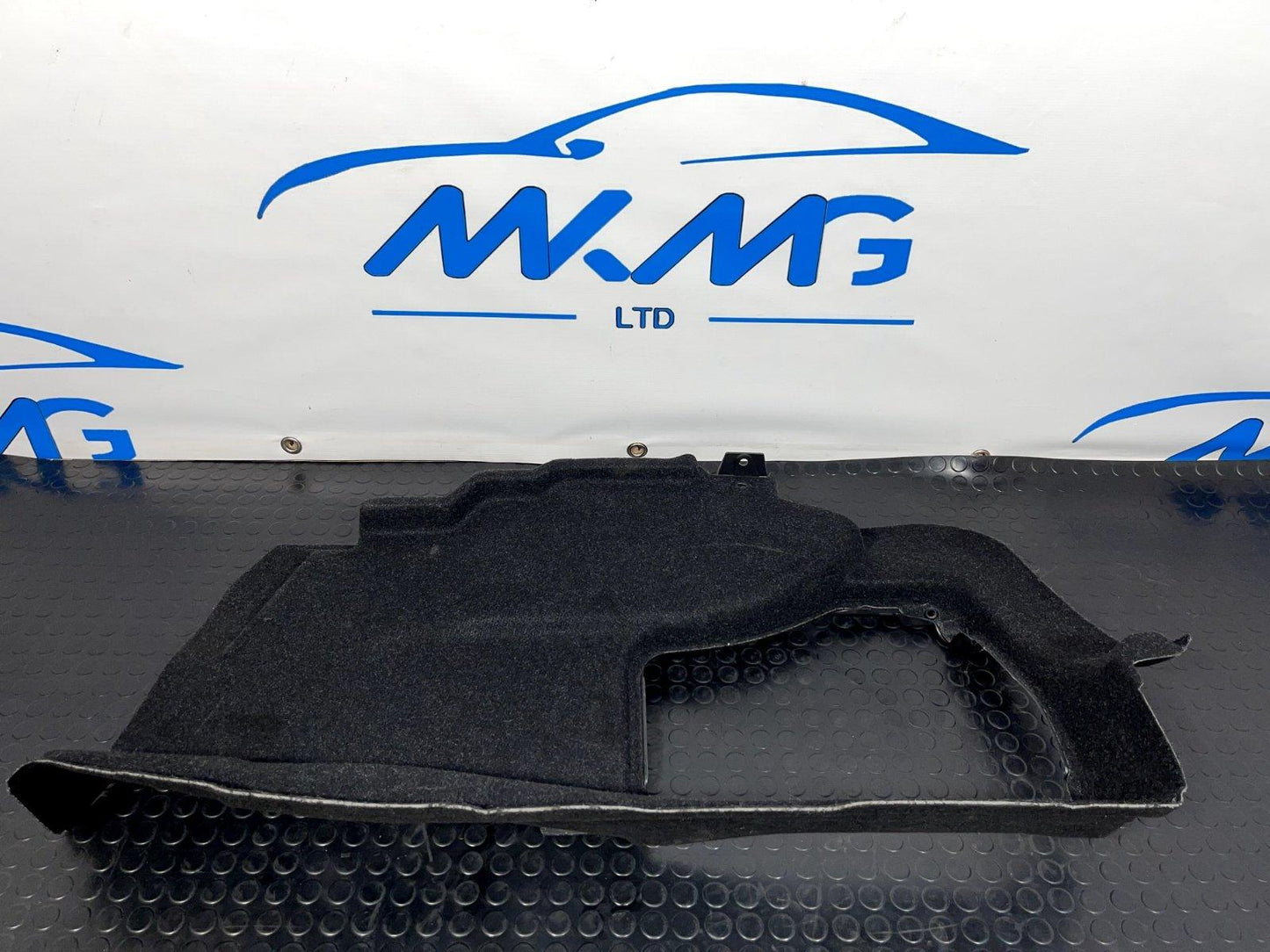 2017 BMW 4 SERIES F32 M-SPORT GENUINE REAR RIGHT BOOT SIDE PANEL 7467122