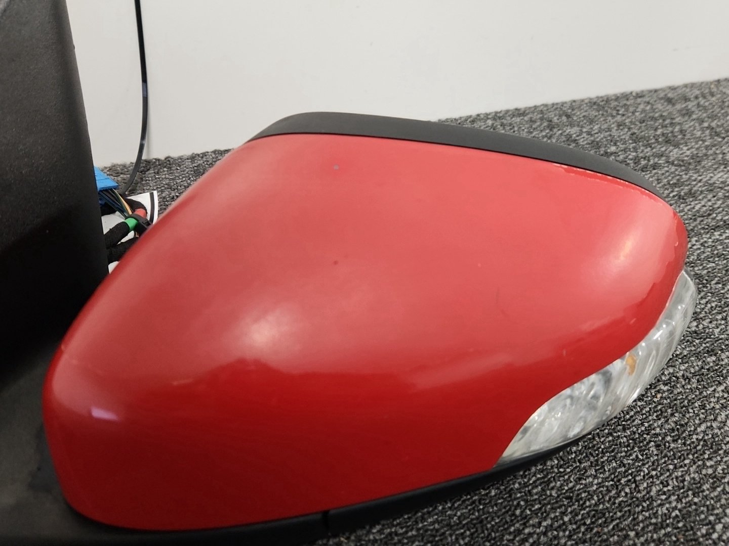 Volvo S40 MK2 (MS) Saloon Front Left N/S Door Wing Mirror in Passion Red 61200