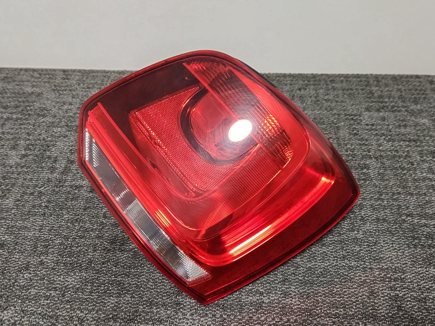 2011 Volkswagen Polo 6R - MK5 Genuine Rear Right O/S Driver Tail Light