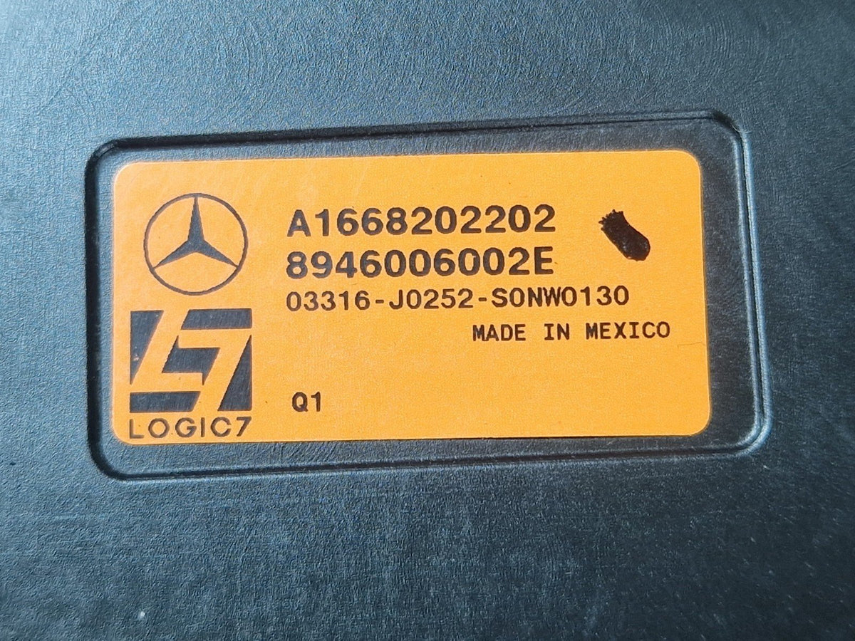 Mercedes-Benz W166 Harman Kardon Subwoofer Speaker A1668202202
