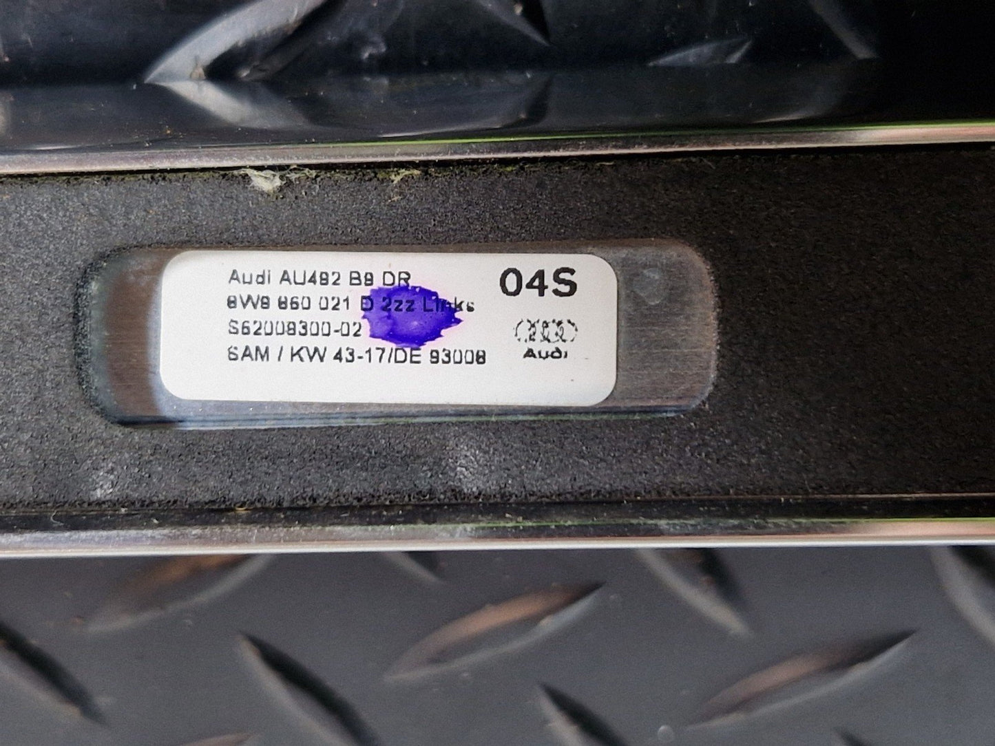 16-19 AUDI A4 B9 AVANT GENUINE ROOF RAIL ESTATE LEFT PASSENGER SIDE 8W9860021D