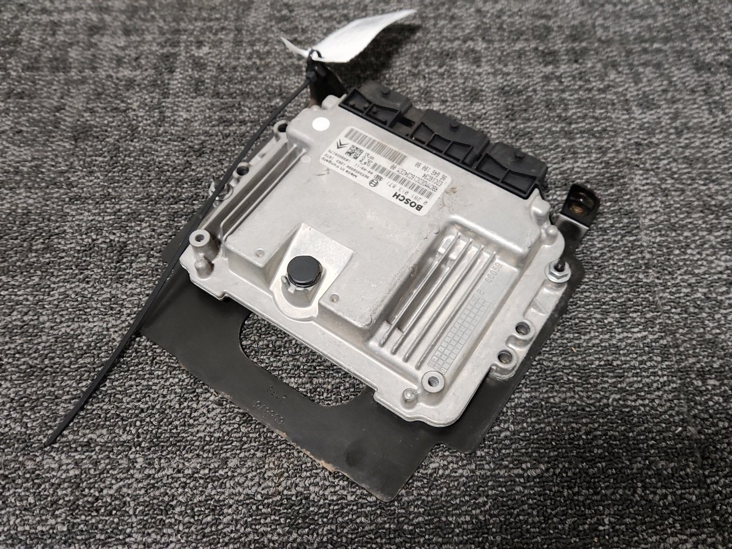 Peugeot Partner MK2 (PH1)(B9) Van Derived Car Engine Control Unit ECU 9653958980