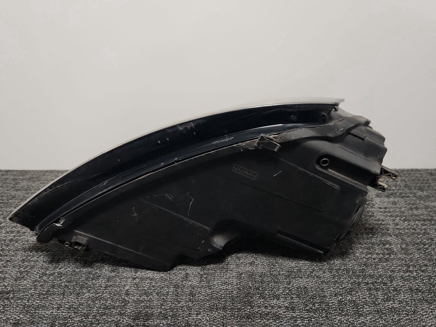 Audi A3 8P Hatchback Genuine Front Left N/S Passenger Headlight