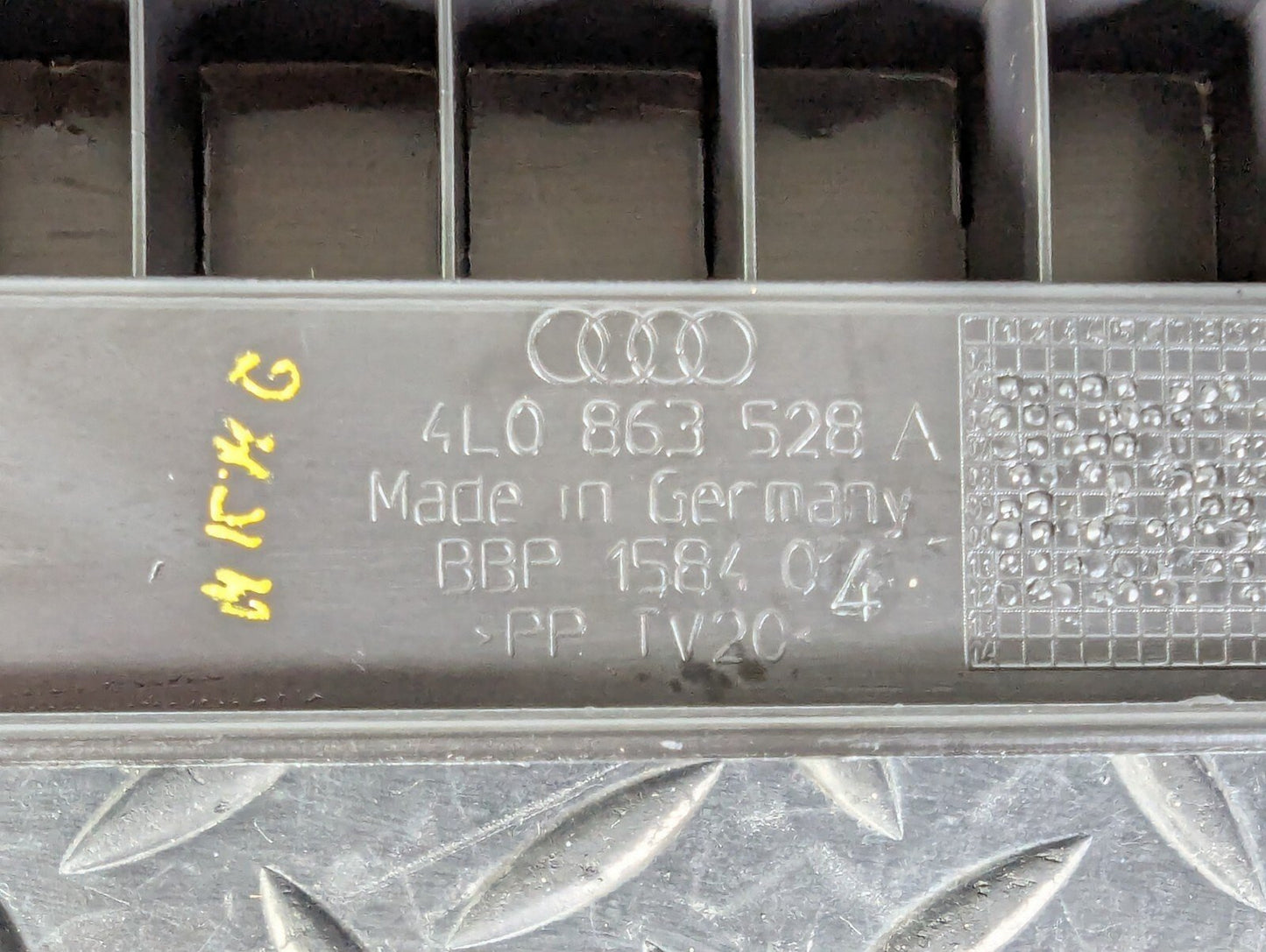 Audi Q7 Genuine Rear Right O/S Driver Boot Trim Panel 4L0863528A