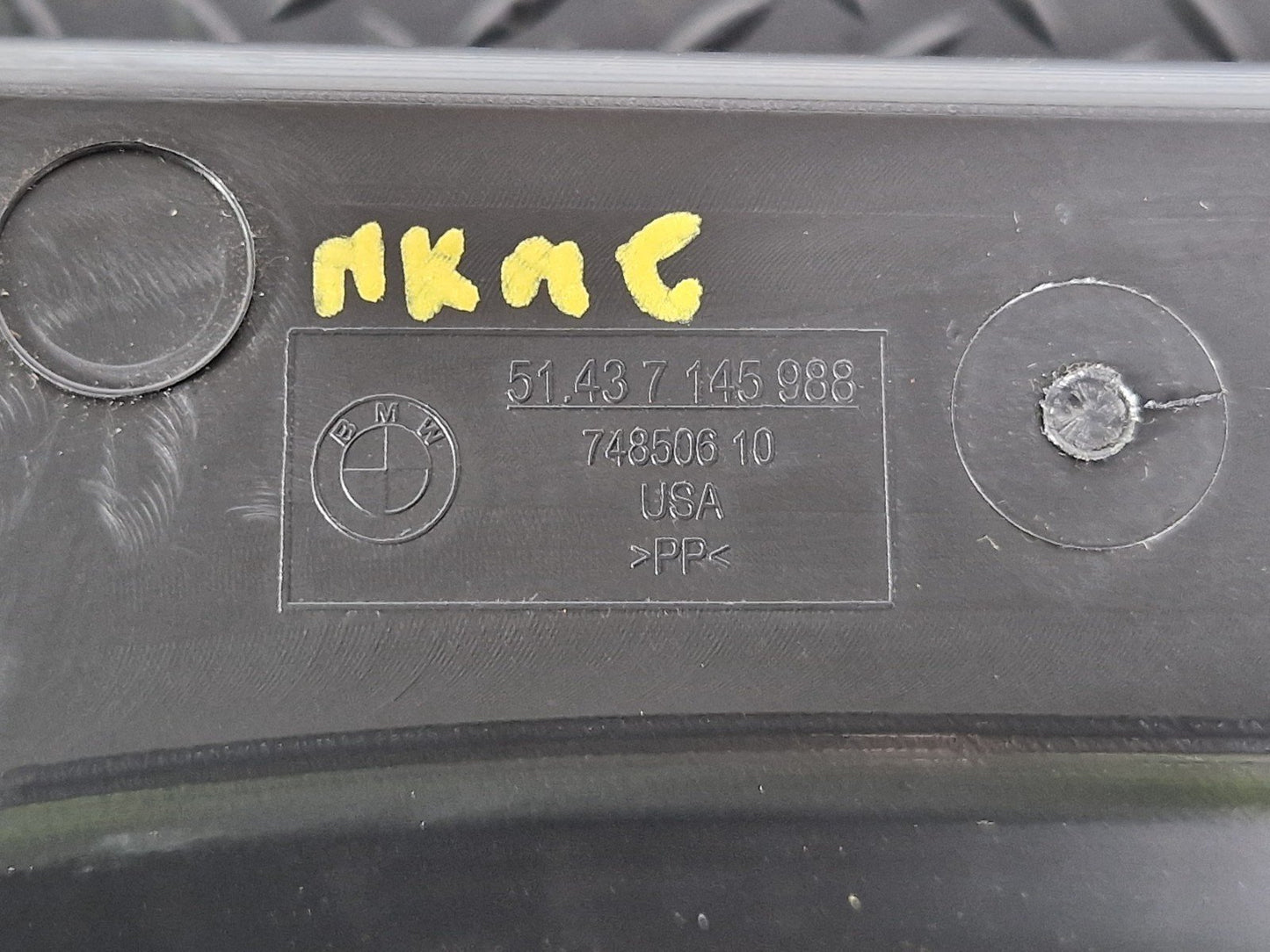 10-13 BMW X5 E70 LCI GENUINE BOOT STORAGE COMPARTMENT TRAY 7145988