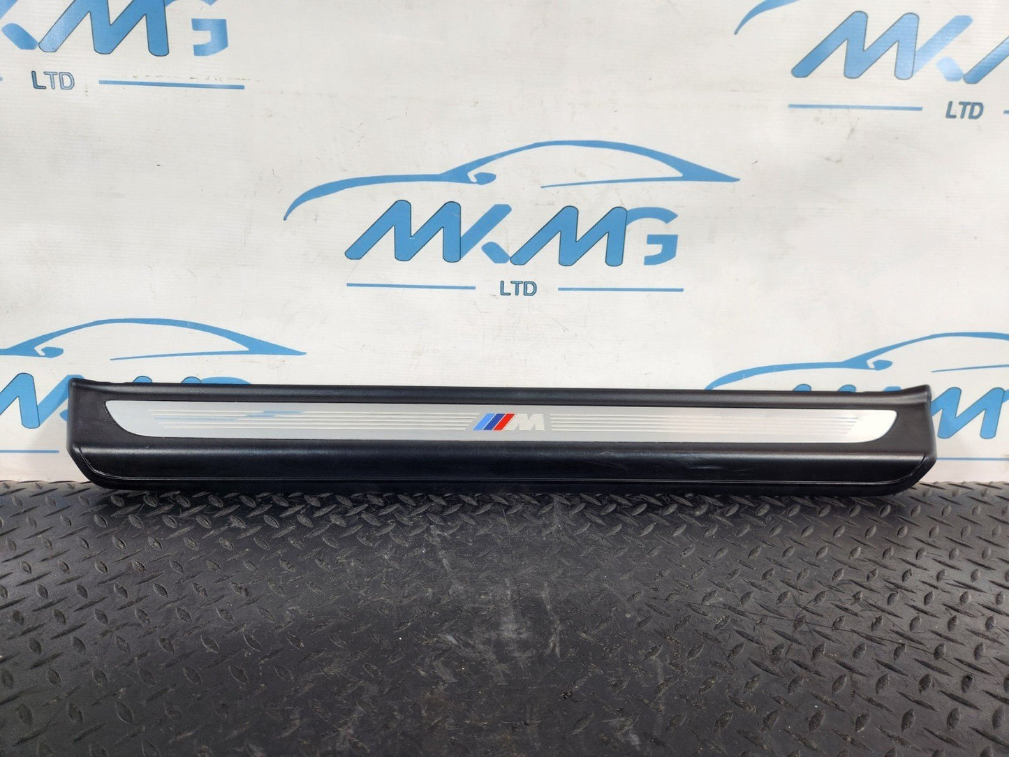 11-18 BMW 6 SERIES F13 COUPE M-SPORT OEM FRONT LEFT N/S DOOR STEP SILL 8051705