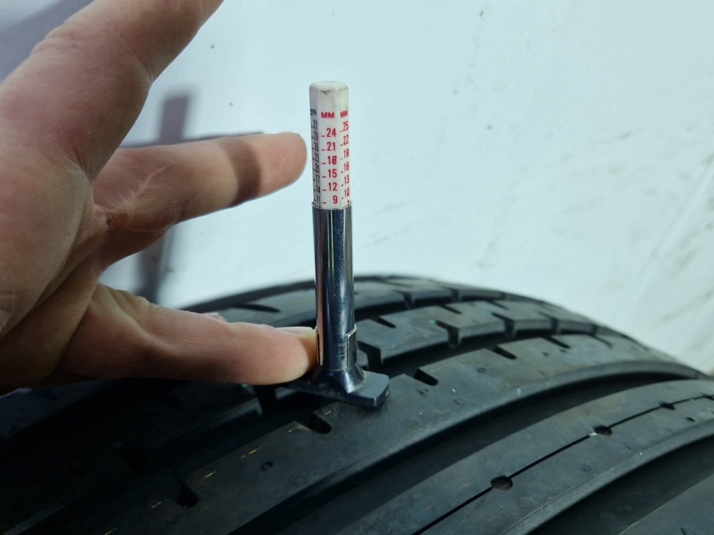 Continental Tyre 205/55/R16 91V SportContact 2 Genuine ~7mm Tread