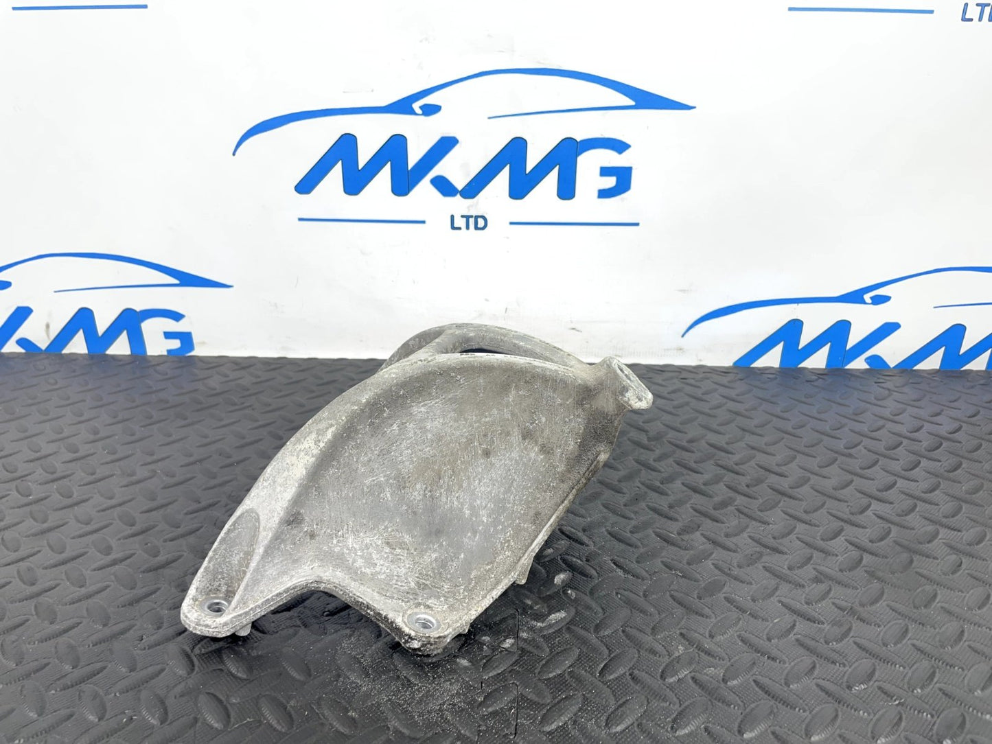 16-19 AUDI A4 B9 AVANT GENUINE LEFT ENGINE MOUNT BRACKET 8W0199307