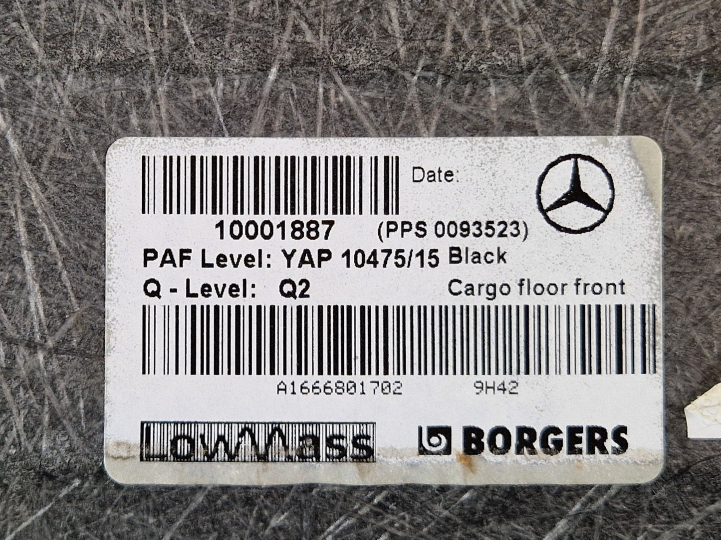 16-19 MERCEDES BENZ GLE W166 GENUINE BOOT CARPET A1666801702
