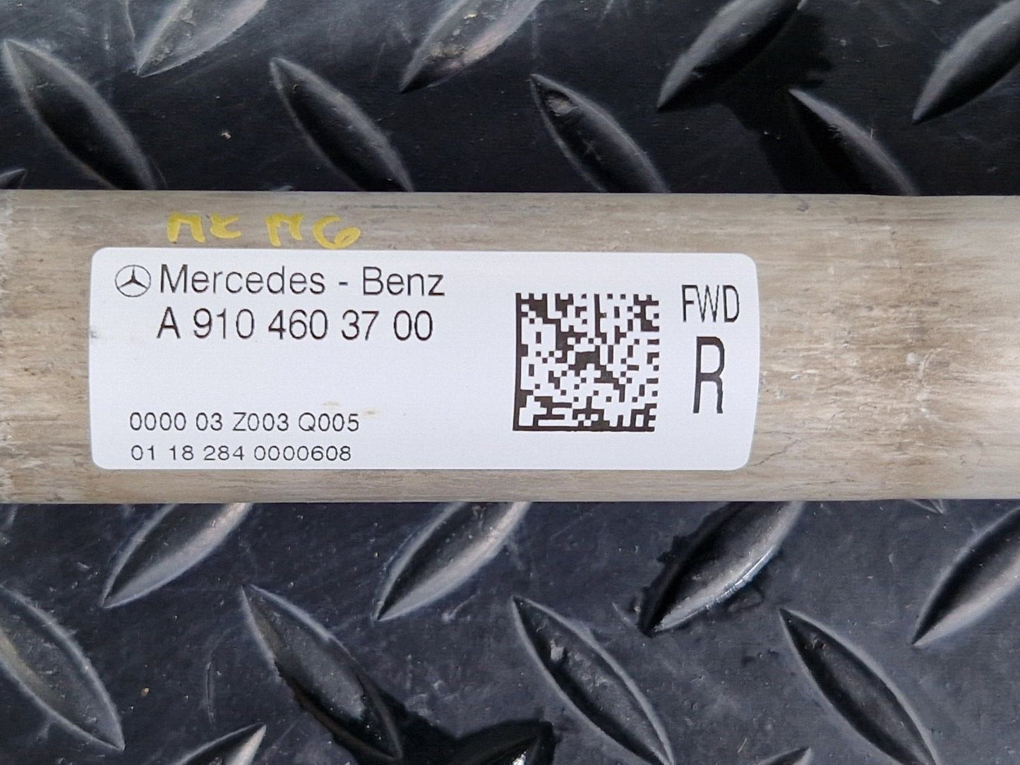 18-ON MERCEDES BENZ SPRINTER W907 W910 STEERING COLUMN SHAFT JOINT BEARING
