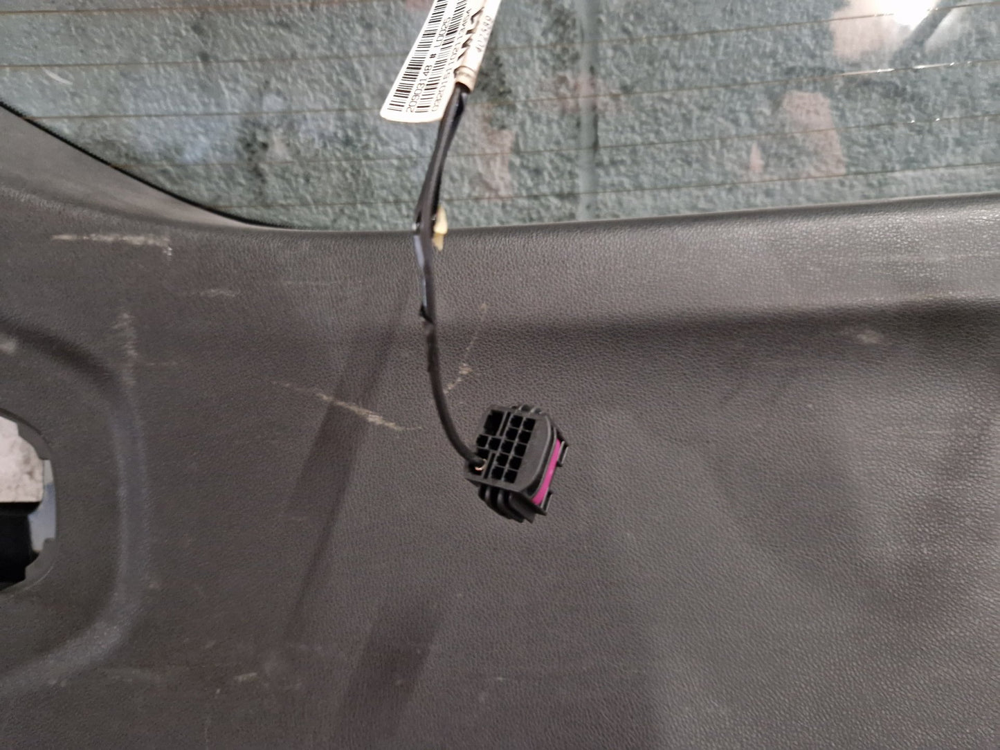 Vauxhall Zafira MK3 (C) (A3470) MPV Genuine Rear Tailgate Bootlid in Black GAR